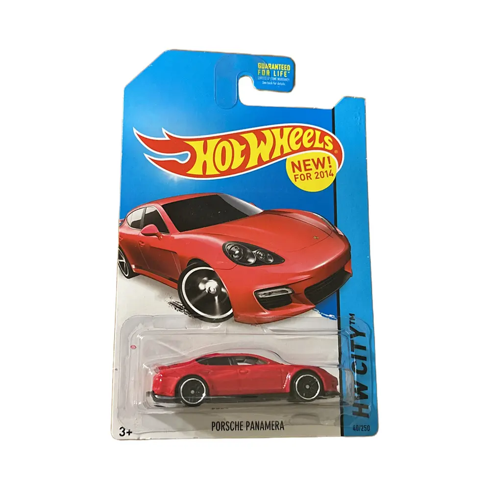 Porsche Panamera — BFF93 — Red
