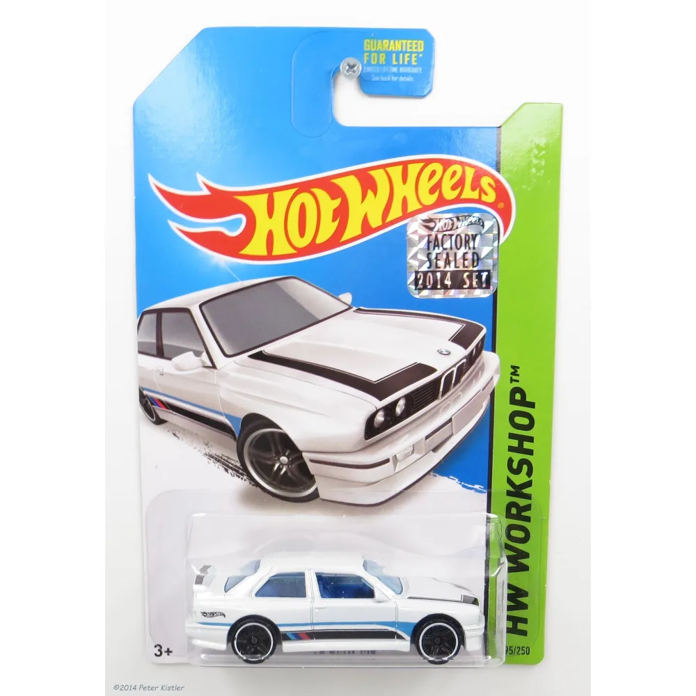 '92 BMW M3 — BFV60 — Gold afflair white