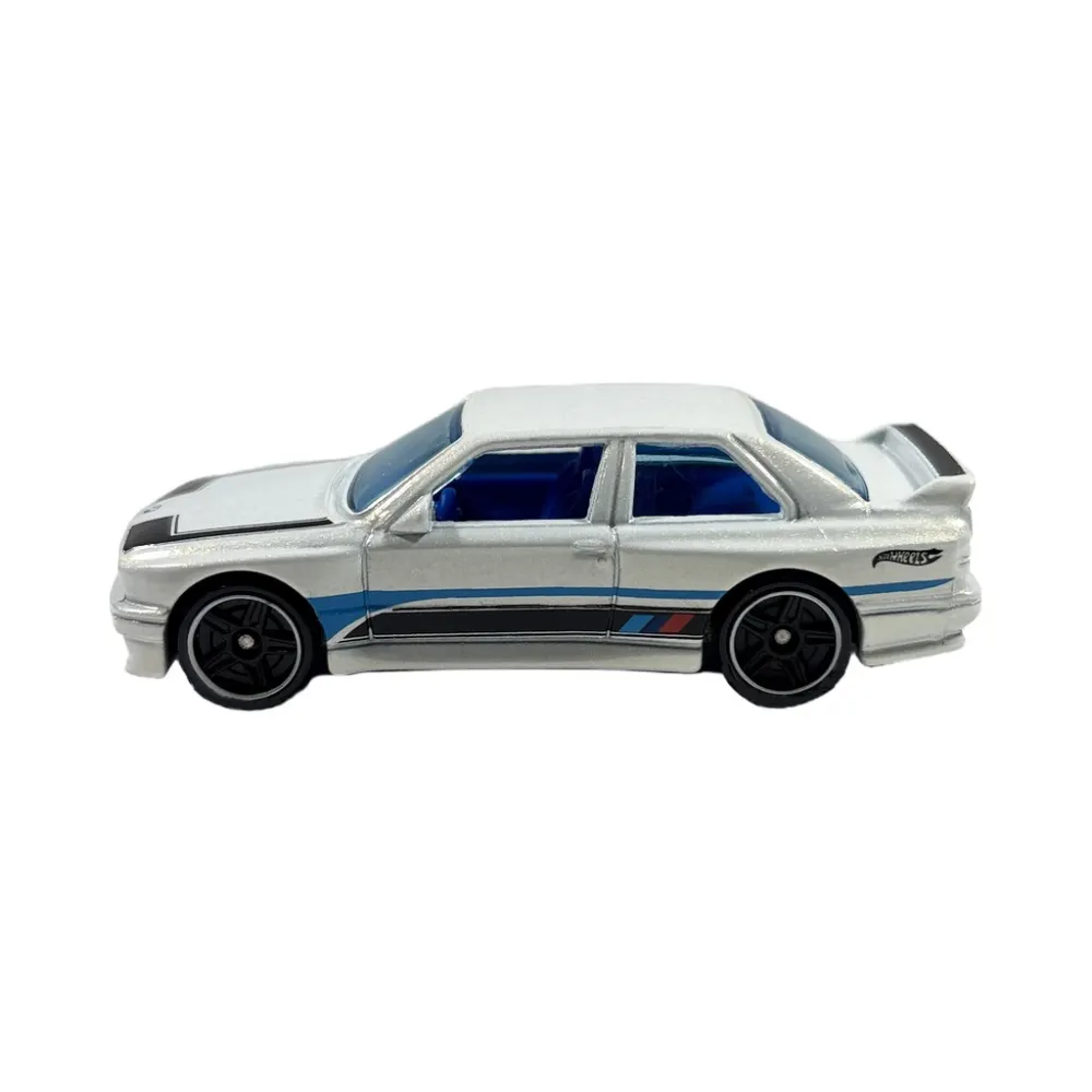 '92 BMW M3 — BFV60 — Gold afflair white — imagem 3
