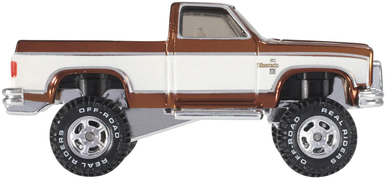 '83 CHEVY SILVERADO 4X4 — BLR16 — Spectraflame Root Beer — imagem 4