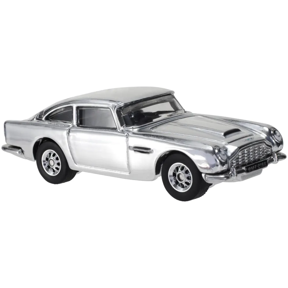 Aston Martin 1963 DB5 — BLR48 — Chrome — imagem 3