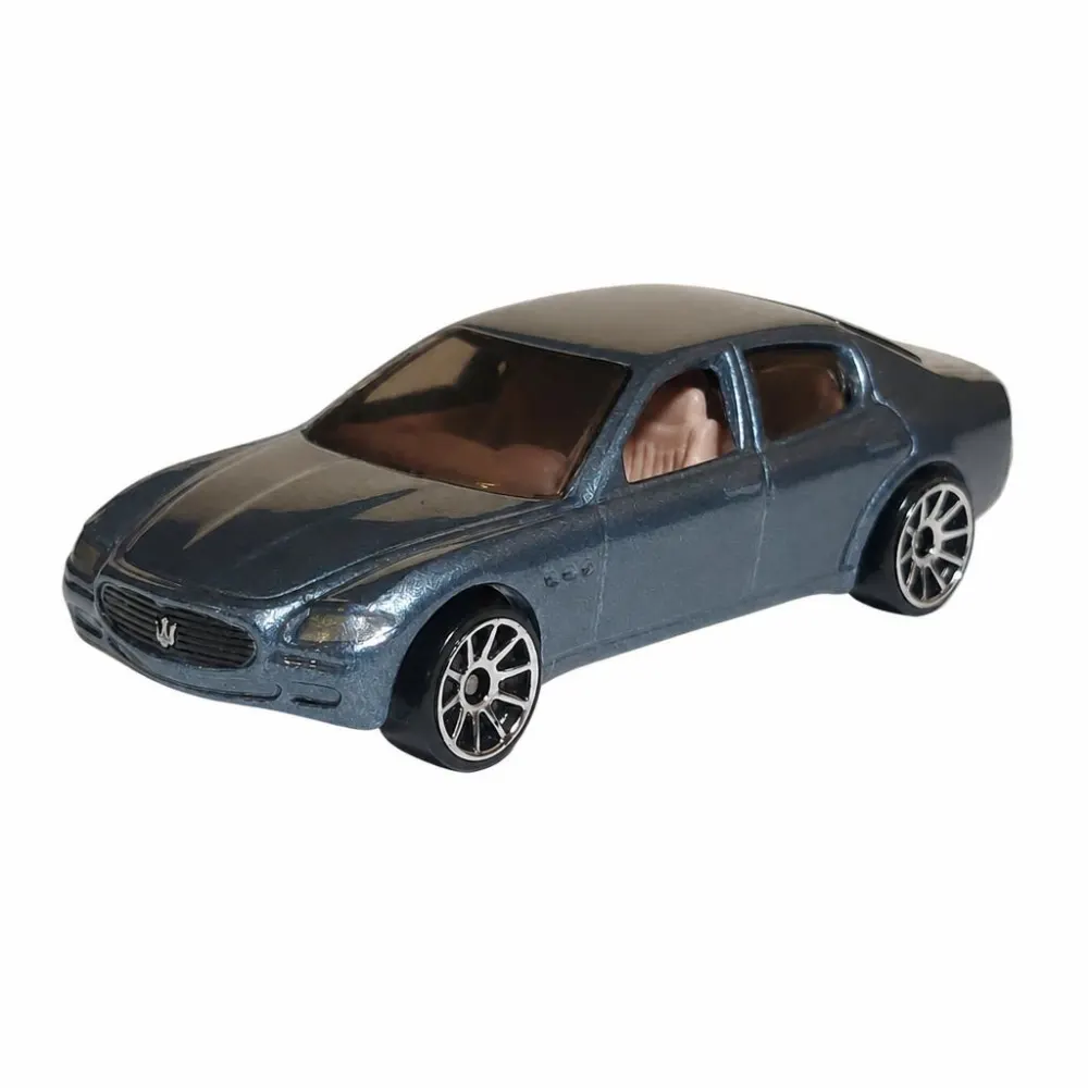 Maserati Quattroporte — C2729 — Metalflake Steel Blue