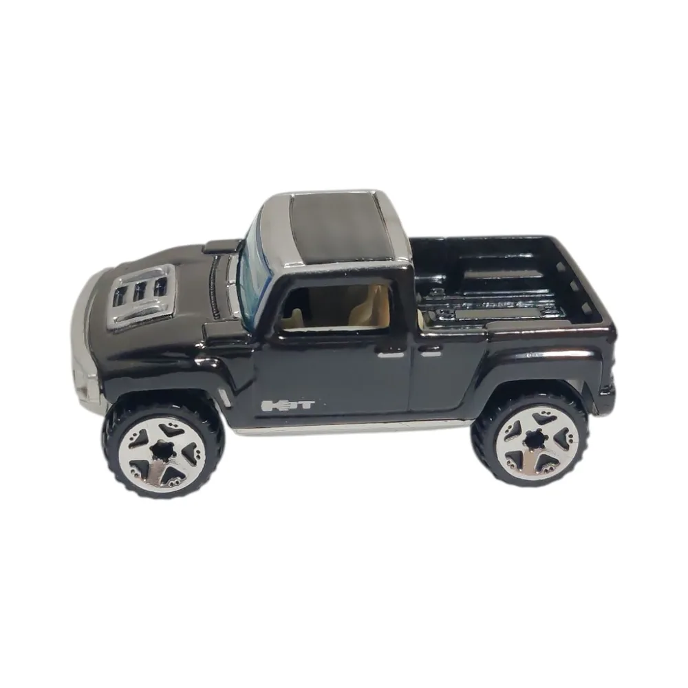 HUMMER H3T — C2753 — Black