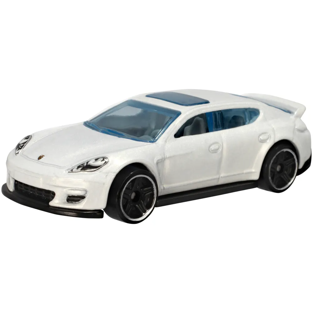 Porsche Panamera — CFH85 — White