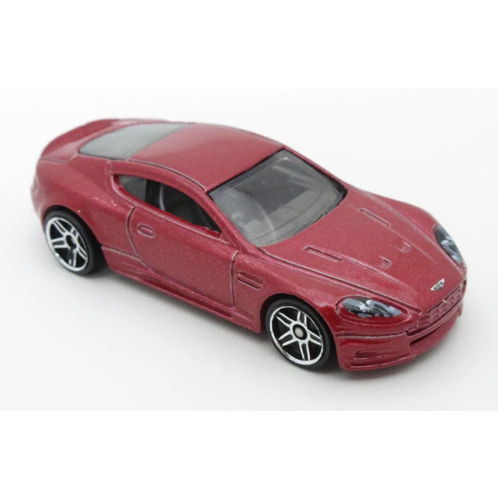 Aston Martin DBS — CFJ26 — Metalflake Maroon — imagem 4