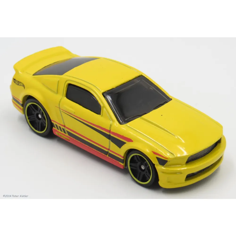 '07 Ford Mustang — CFK02 — Pearl Yellow — imagem 8