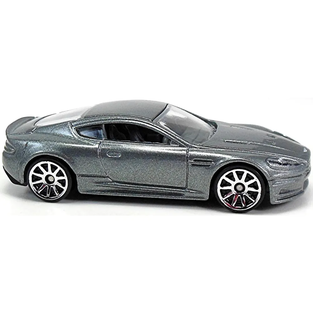 Aston Martin DBS — CGB78 — Metalflake Dark Grey — imagem 2