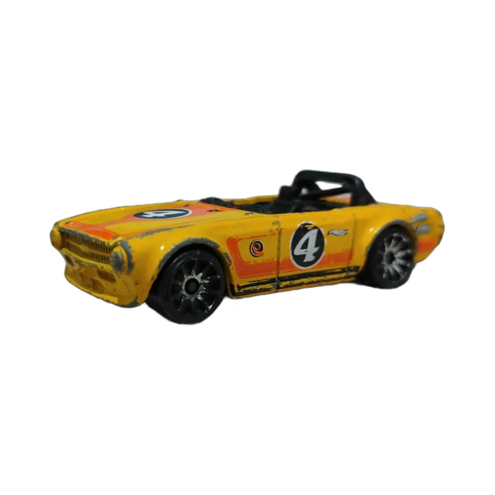 Triumph TR6 — CGN47 — Metalflake Orange