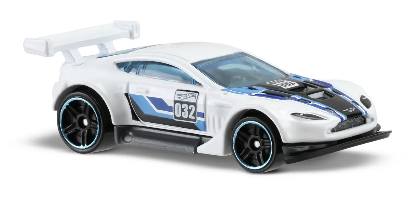 Aston Martin Vantage GT3 — DHP86 — White — imagem 3