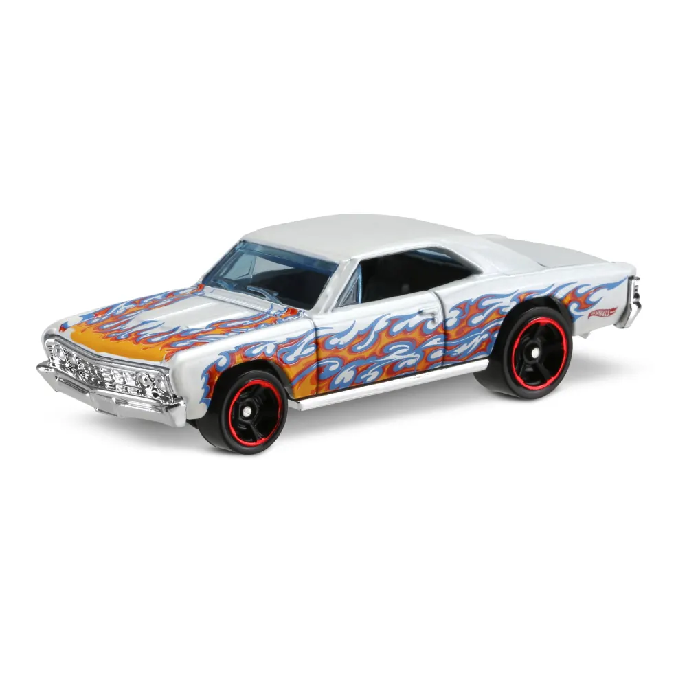 '67 Chevelle SS 396 — DHX99 — White