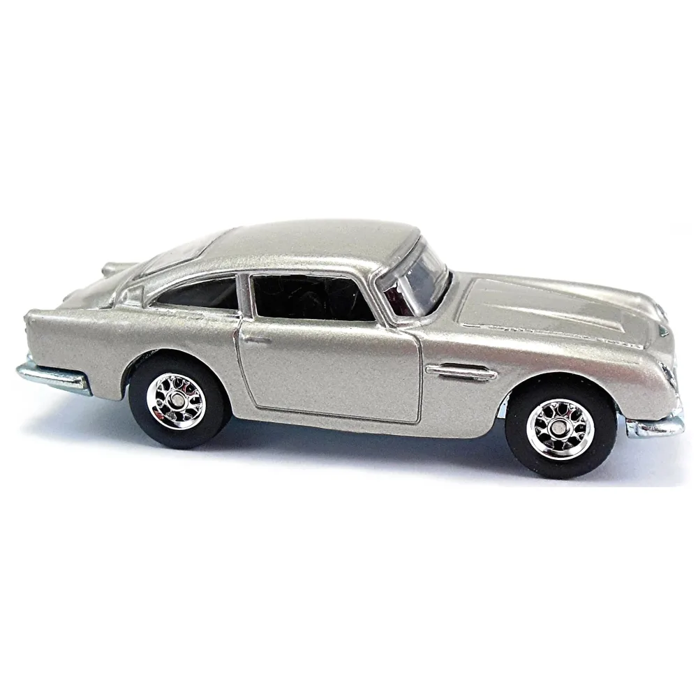 ASTON MARTIN DB5 1963 — DJF45 — Metalflake Light Champagne — imagem 4