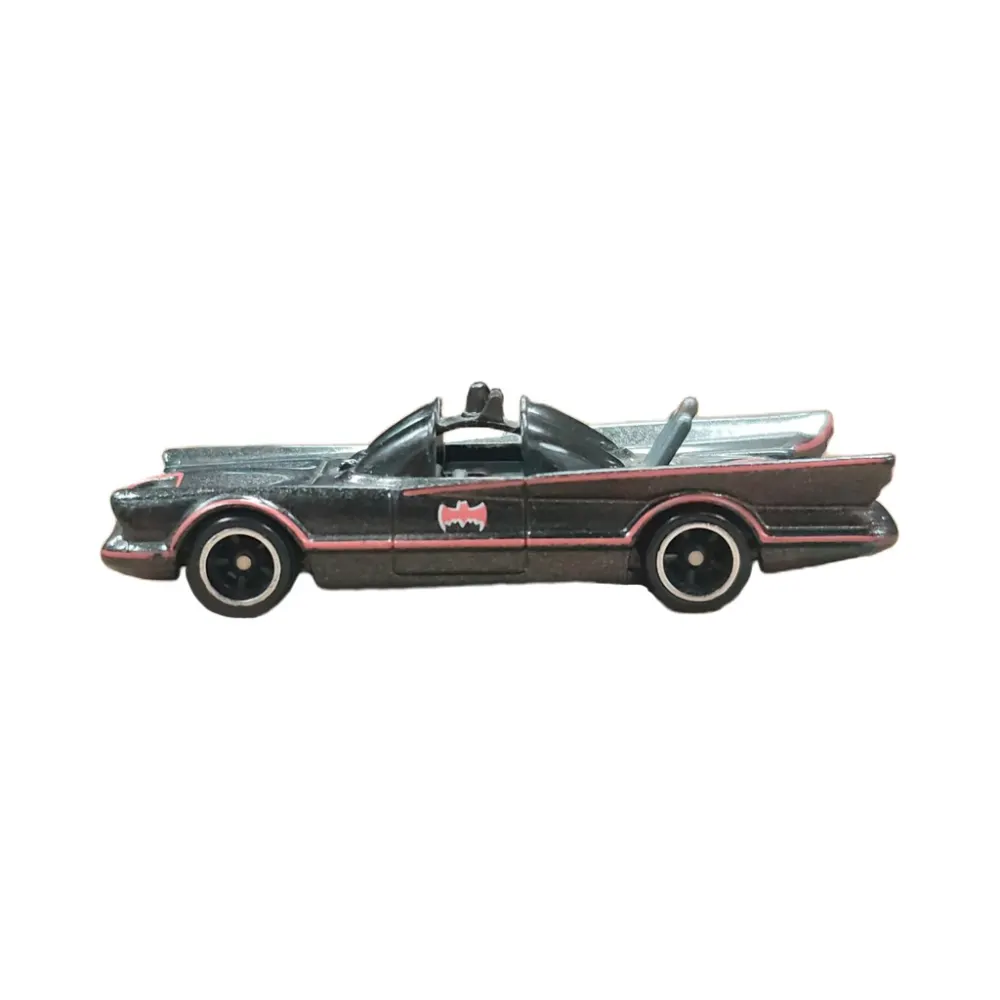 TV Series Batmobile — DJF46 — Metalflake Black — imagem 3