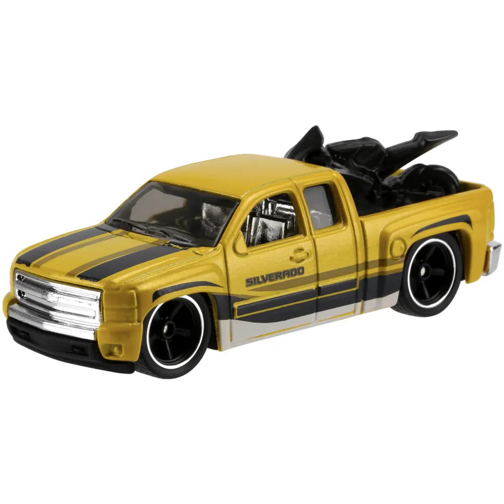 Chevy Silverado — DJF91 — Yellow