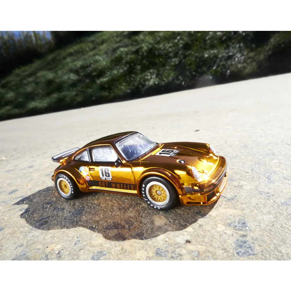 Porsche 934 Turbo RSR — DJH70 — Chrome Gold — imagem 8