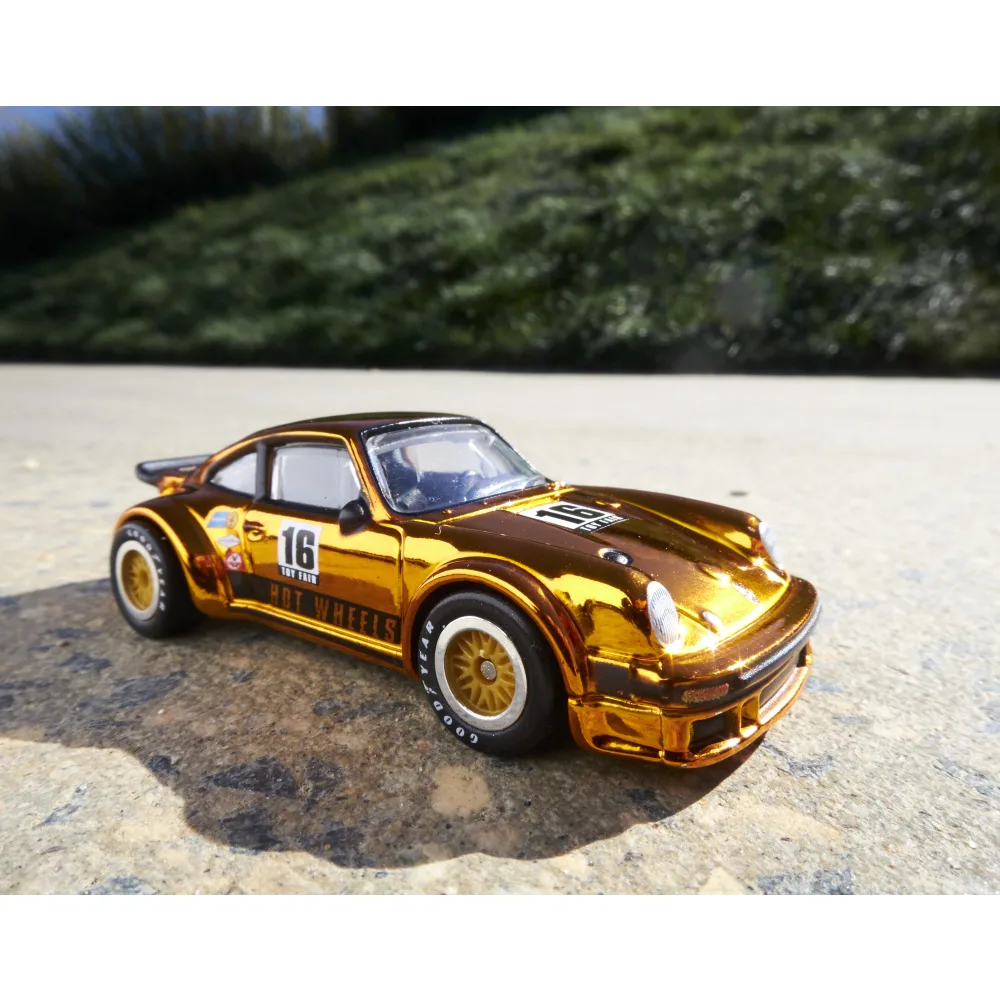 Porsche 934 Turbo RSR — DJH70 — Chrome Gold — imagem 15