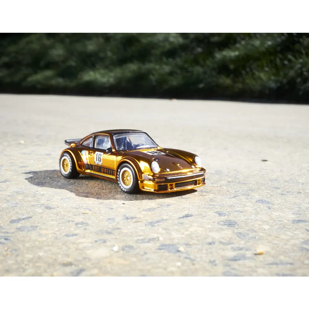Porsche 934 Turbo RSR — DJH70 — Chrome Gold — imagem 18