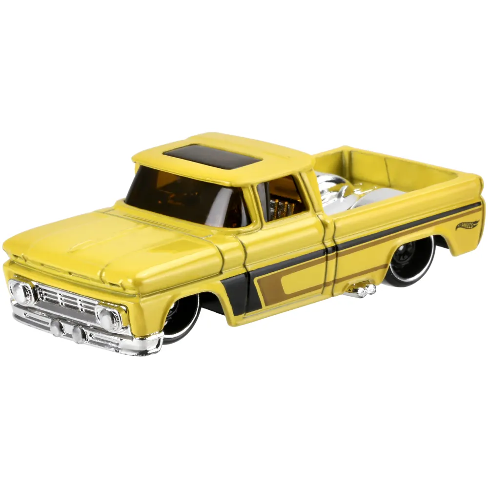 CUSTOM '62 CHEVY PICKUP — FKD06 — Yellow