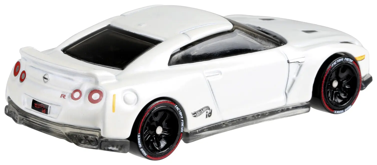 '17 Nissan GT-R (R35) — FXB13 — Spectraflame Pearl White — imagem 7
