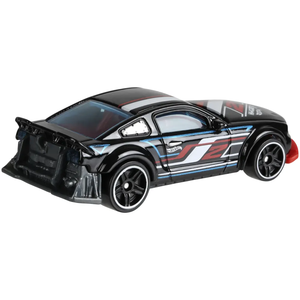 2005 Ford Mustang — FYC31 — Black