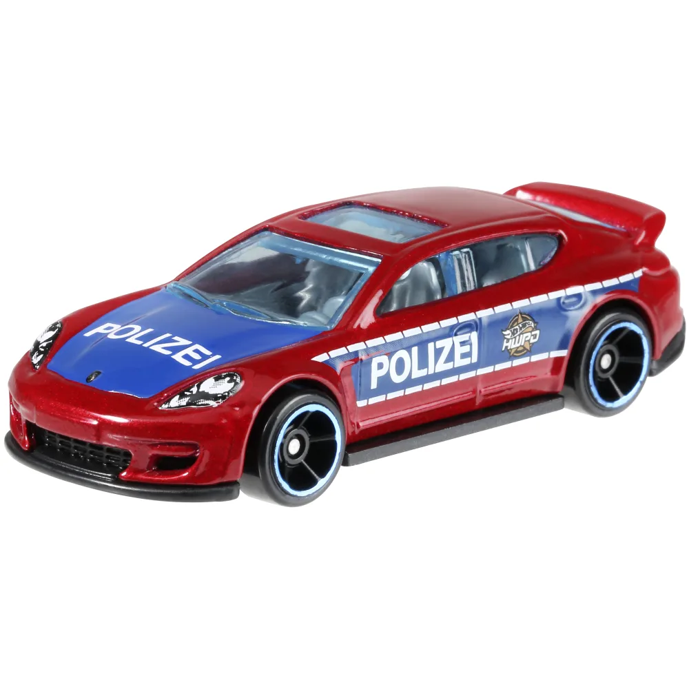 Porsche Panamera — FYC86 — Metallic Red