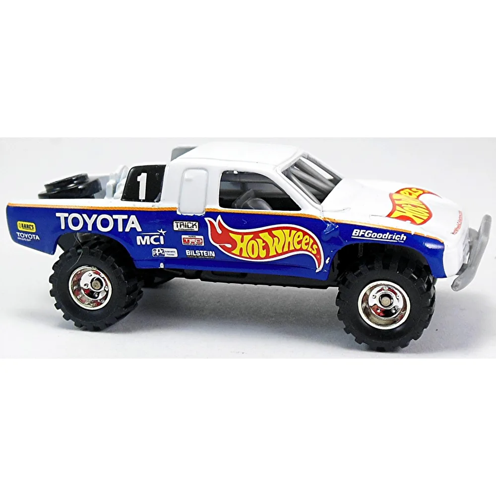 Toyota Baja Truck — G3767 — Black & White