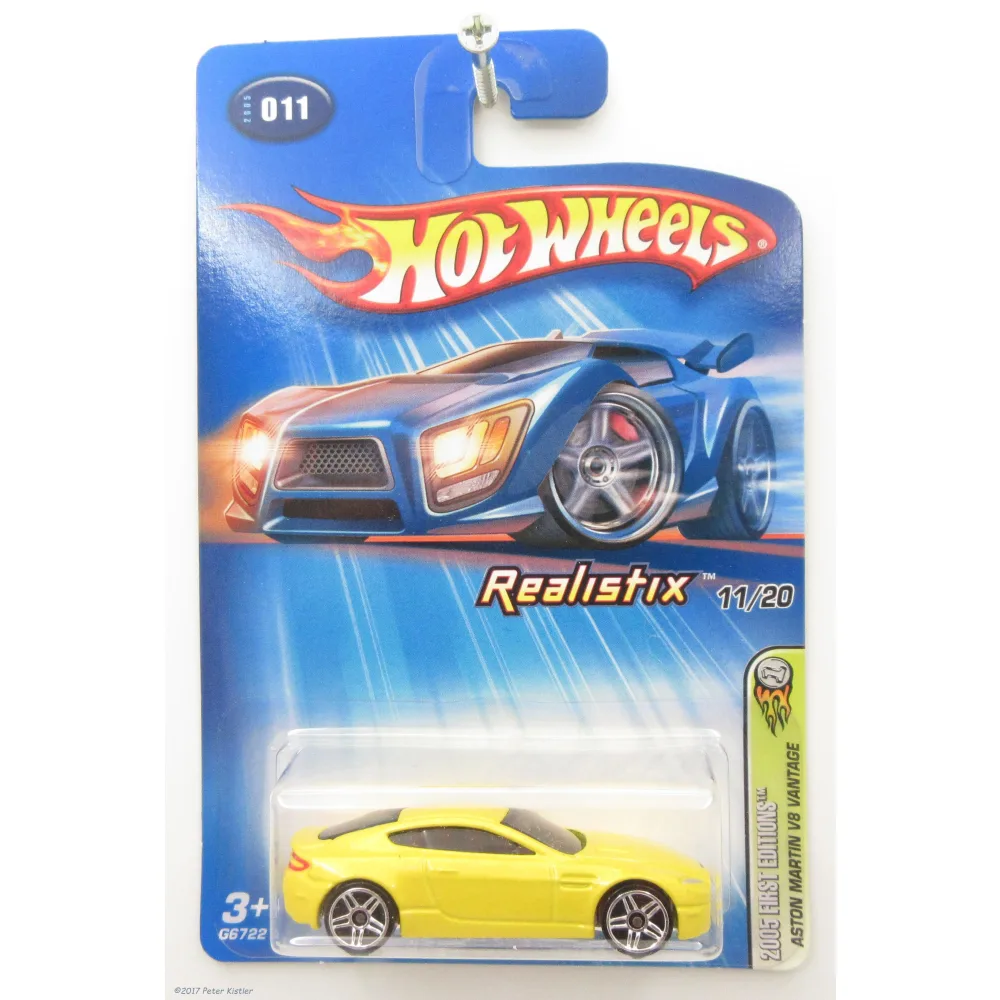 Aston Martin V8 Vantage — G6722 — Pearl Yellow — imagem 2