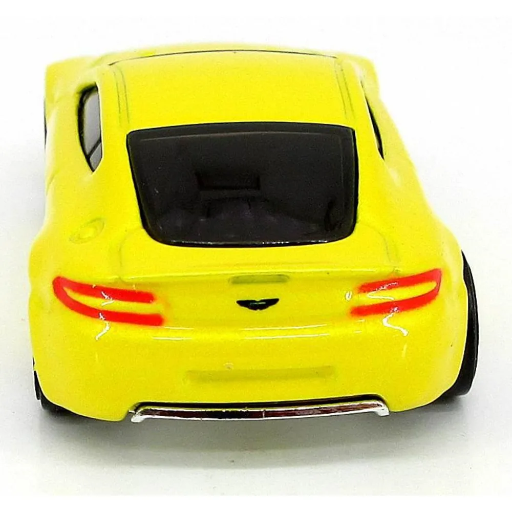 Aston Martin V8 Vantage — G6722 — Pearl Yellow — imagem 3