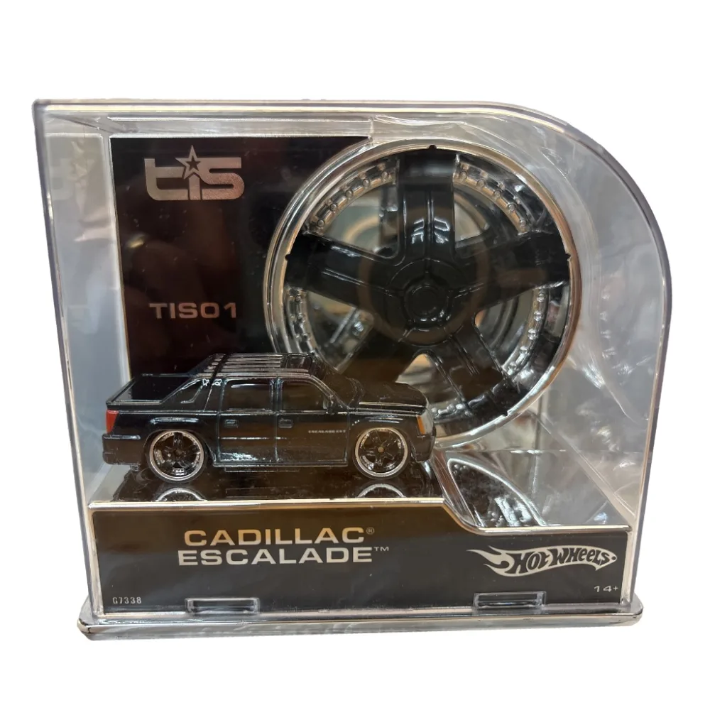Cadillac Escalade EXT — G7338 — Metalflake Black