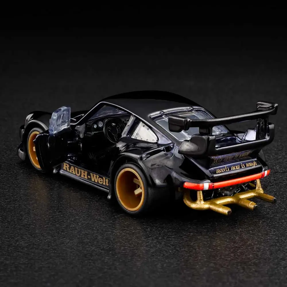 RWB PORSCHE 930 W/ AKIRA NAKAI FIGURINE — GDF84 — Spectraflame black — imagem 6