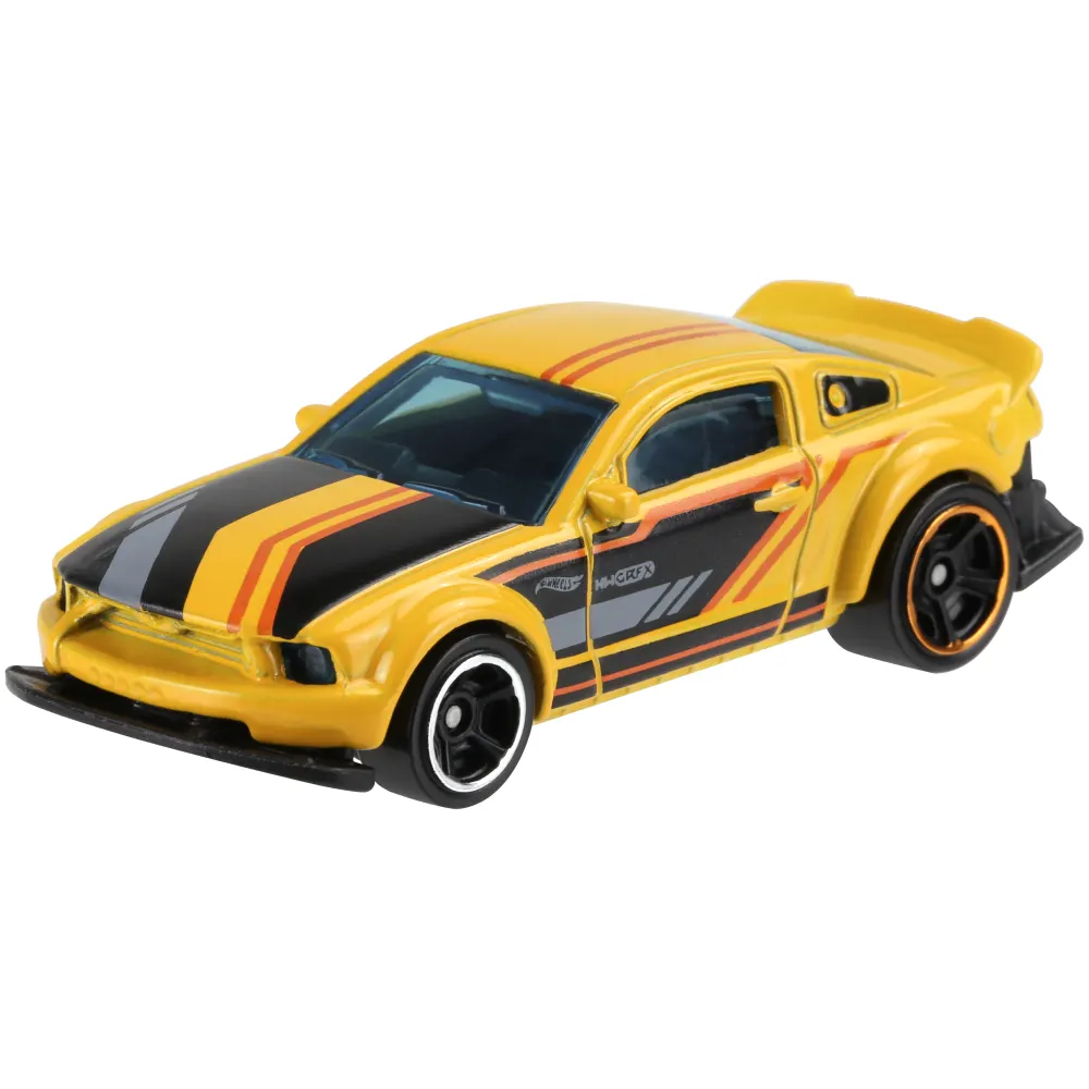 2005 Ford Mustang — GHC22 — Yellow