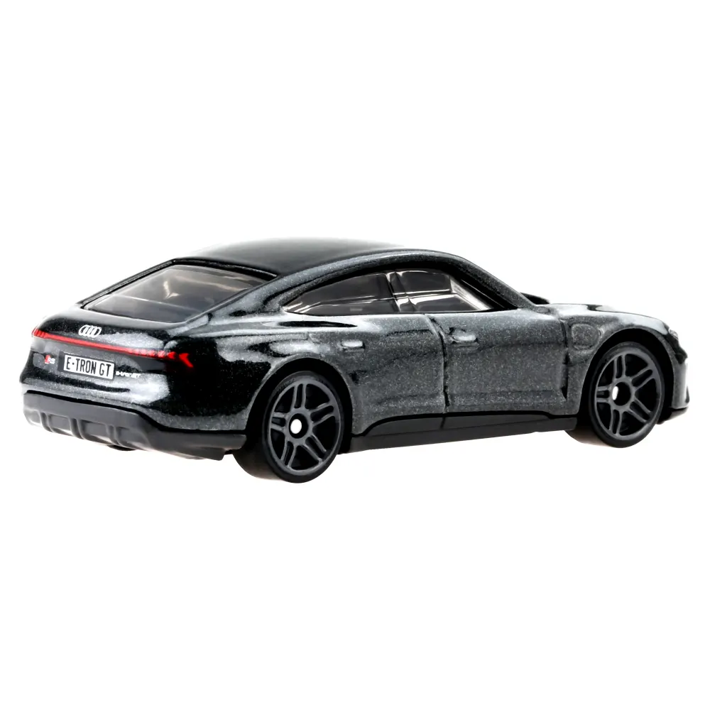 Audi RS e-tron GT — HCR99 — Daytona Gray Metallic — imagem 3