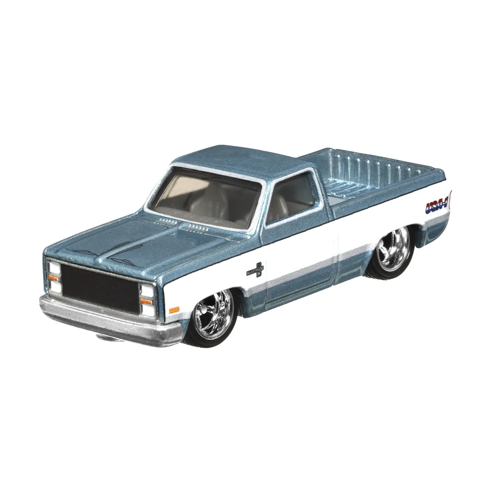 1983 CHEVY SILVERADO — HGK67 — Metalflake Light Blue
