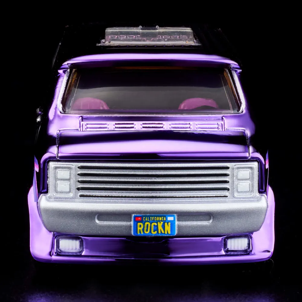 Dodge Tradesman — HGK78 — Spectraflame dark purple — imagem 8
