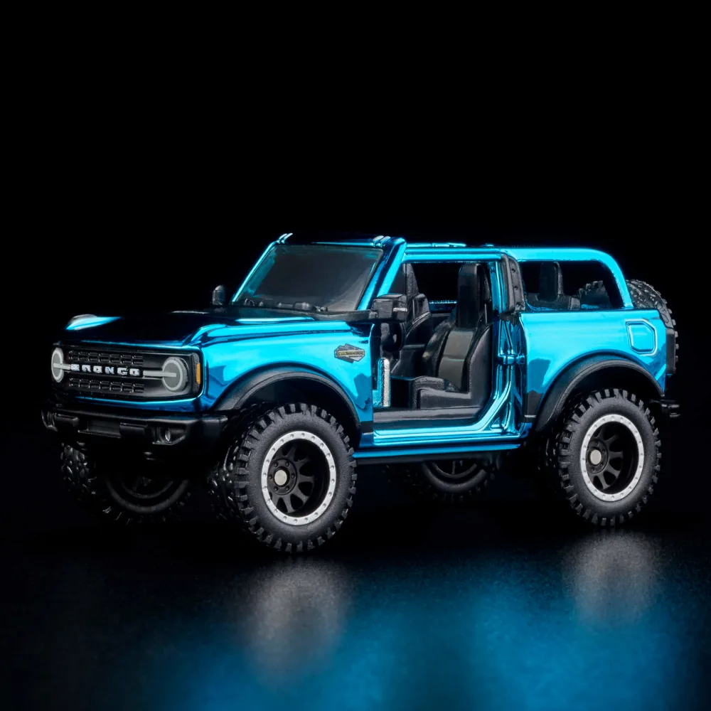 '21 Ford Bronco Wildtrak — HGK79 — Spectraflame aqua — imagem 3