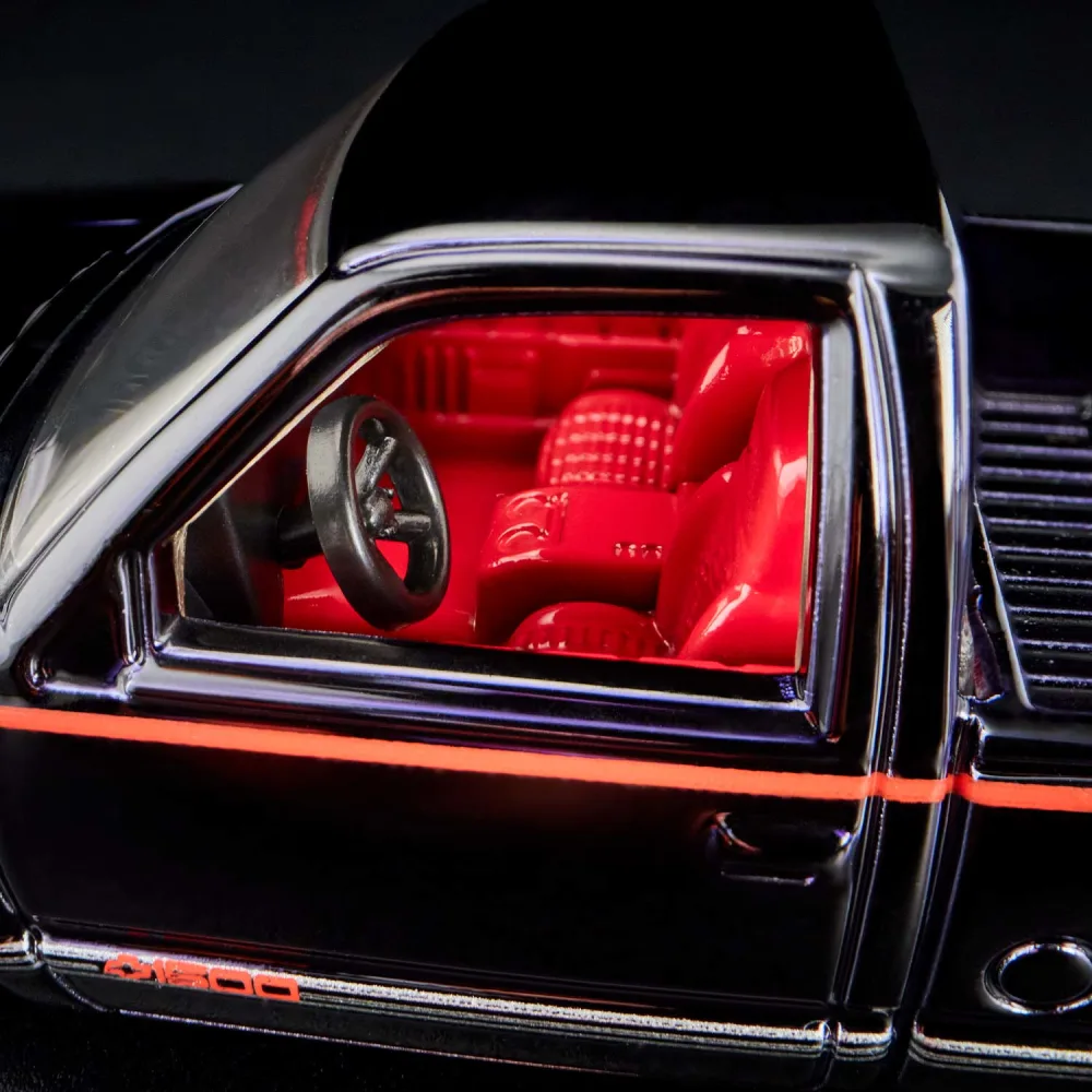 1990 Chevy 454 SS — HGK80 — Spectraflame True Black — imagem 4