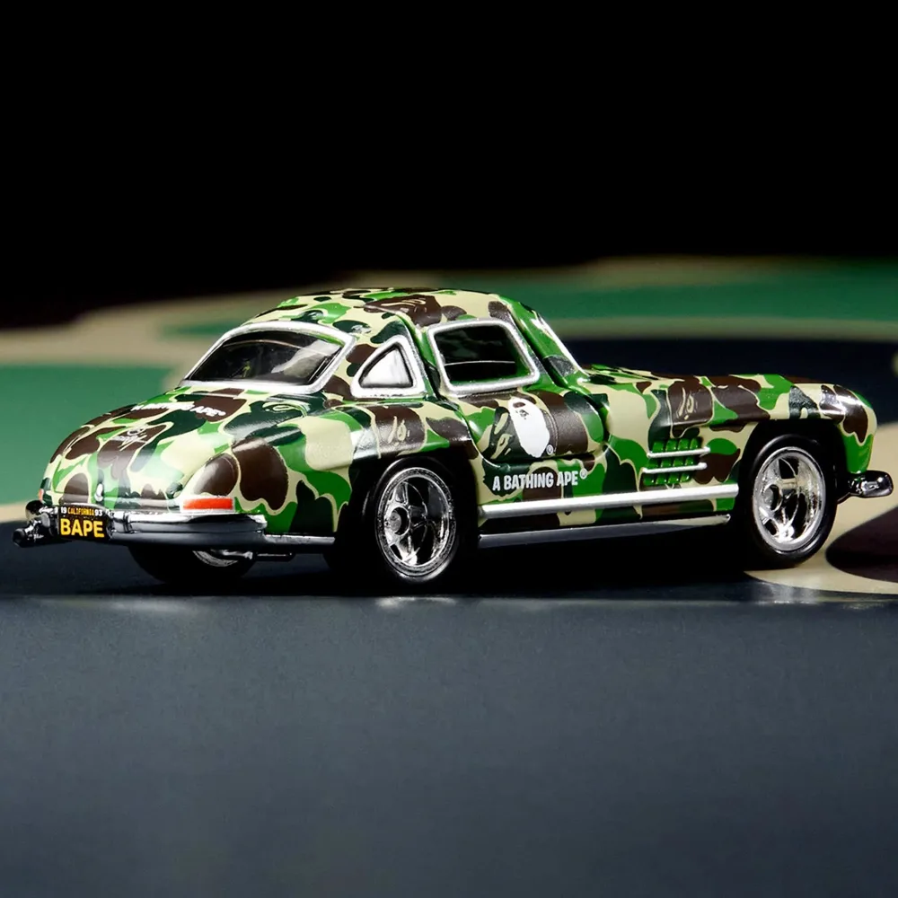 1955 MERCEDES-BENZ 300 SL — HJP38 — Camo wrap — imagem 3