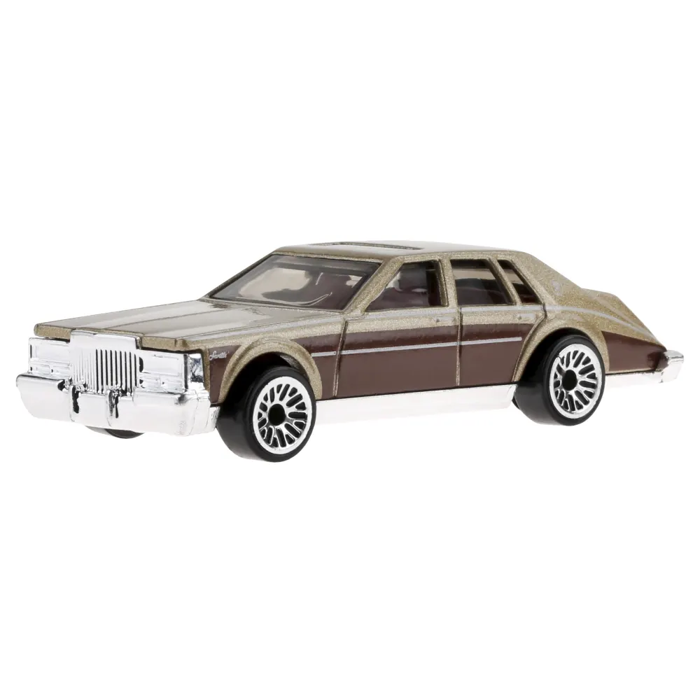 '82 Cadillac Seville — HKG85 — Metalflake Gold