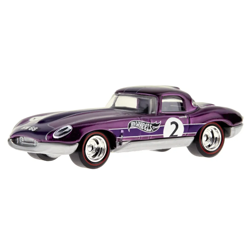 Jaguar Lightweight E-Type — HKL67 — Spectraflame pale pink