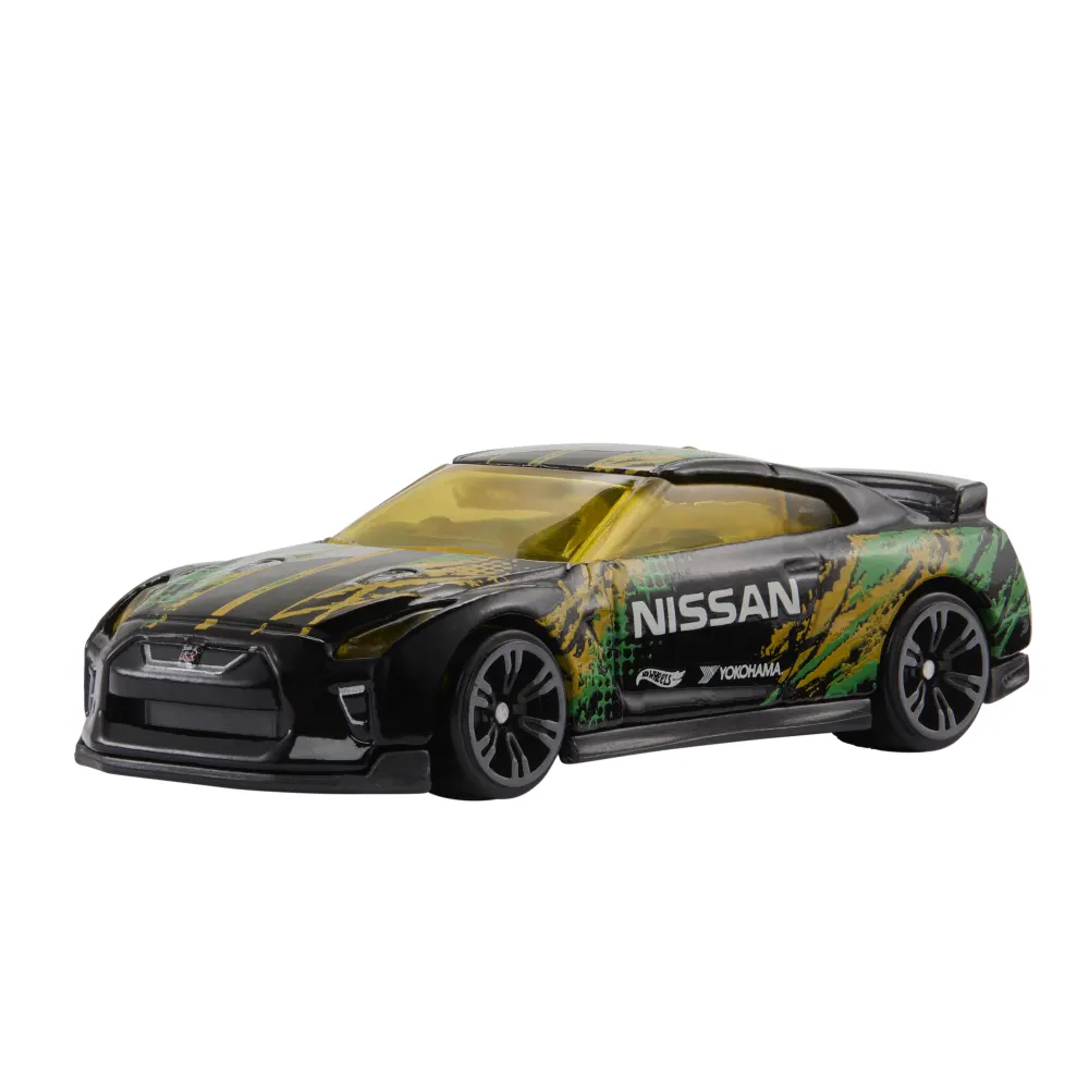2017 NISSAN GT-R (R35) — HLH75 — Black