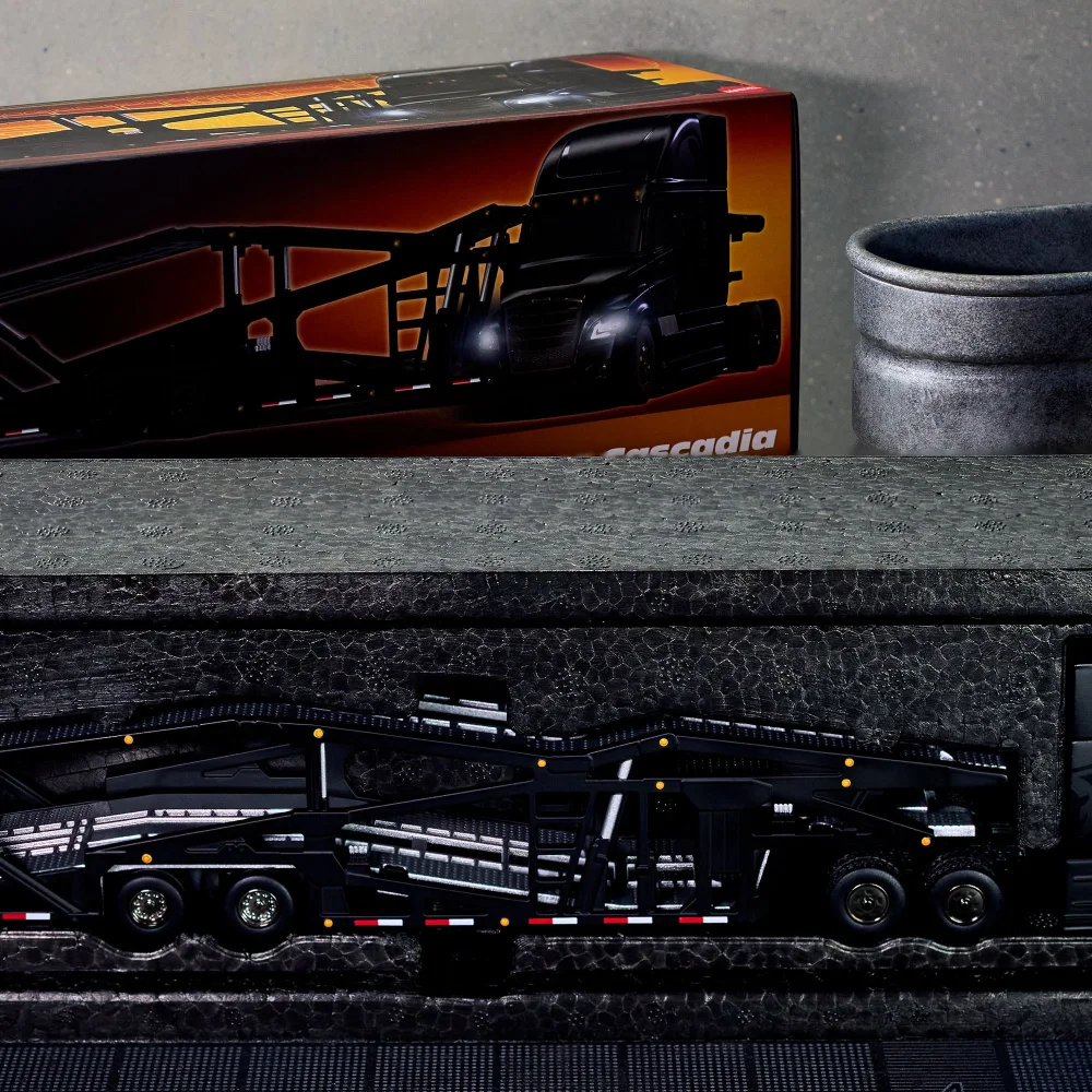 Freightliner Cascadia — HNJ63 — Matte Black — imagem 4
