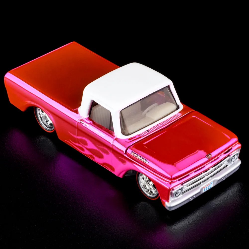 1962 Ford F100 — HNL11 — Spectraflame party pink — imagem 17