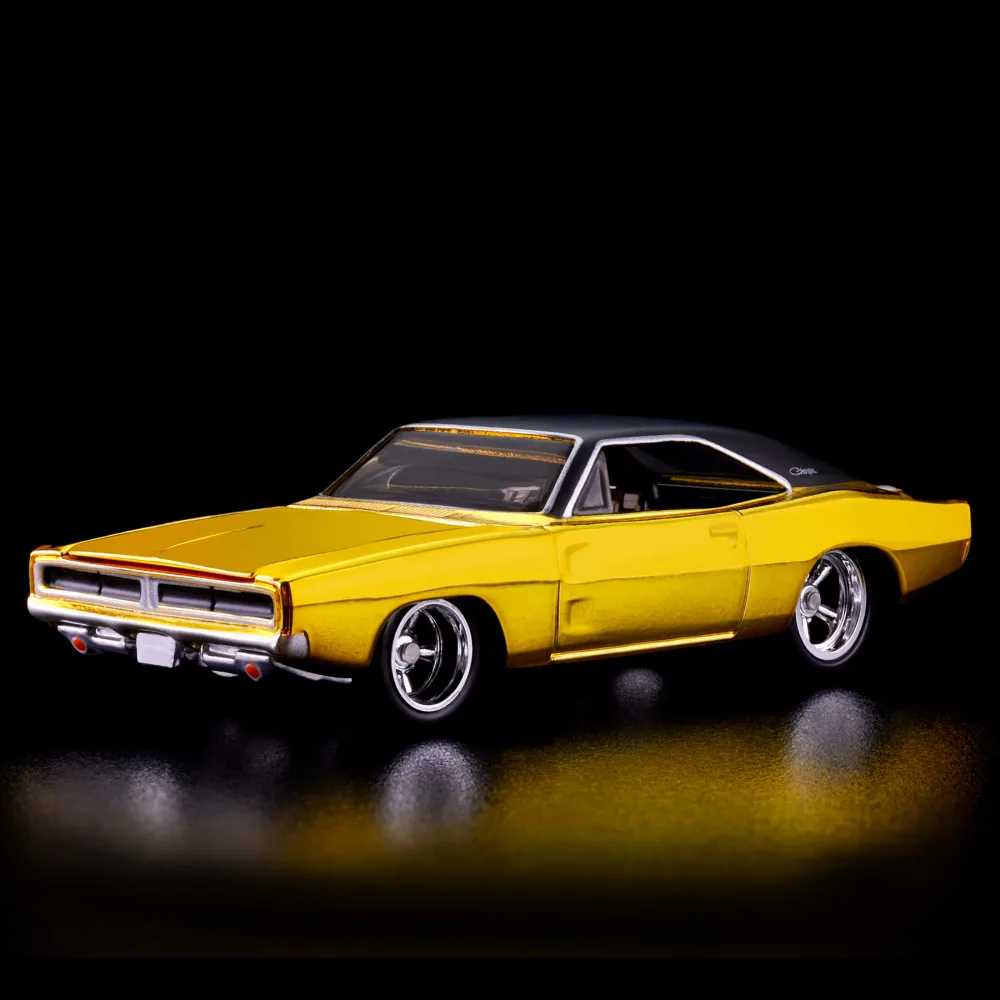 1969 Dodge Charger R/T — HNL23 — Spectraflame yellow