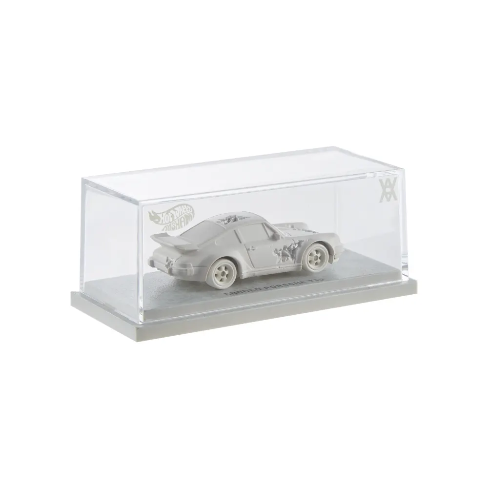 Eroded Porsche 930 — HPJ27 — Arsham white — imagem 11