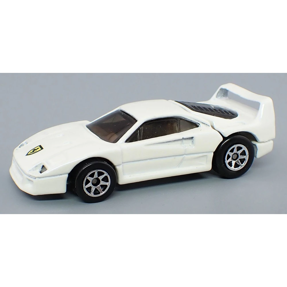 Ferrari F40 — 12935 — Pearl White