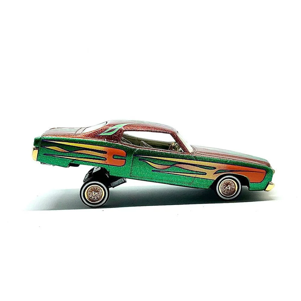 '70 Monte Carlo (Lowrider) — 20973 — Metalflake Green & Copper — imagem 2