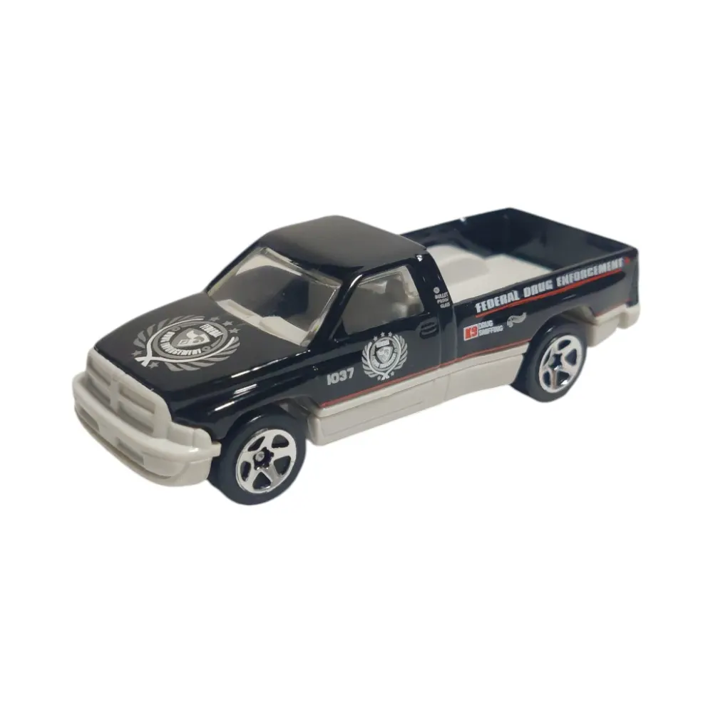 Oldsmobile Aurora — 21086 — Black