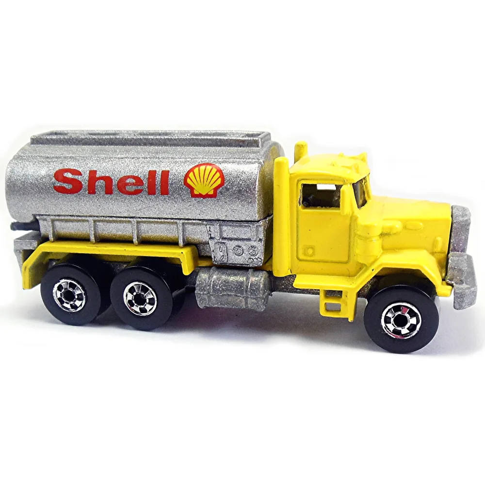 Peterbilt Tank Truck — 2800 — Yellow ("Shell" on Tank)