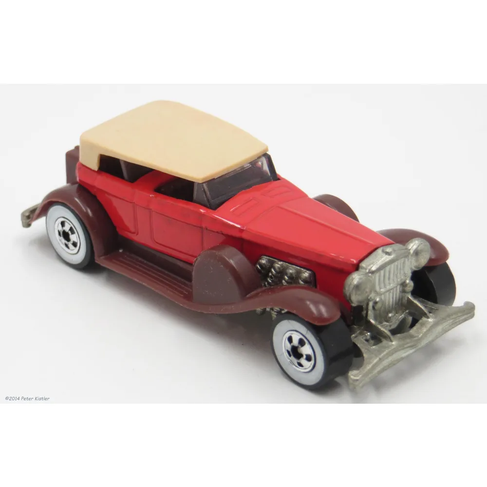 '31 Doozie — 4342 — Red w/Brown plastic fenders