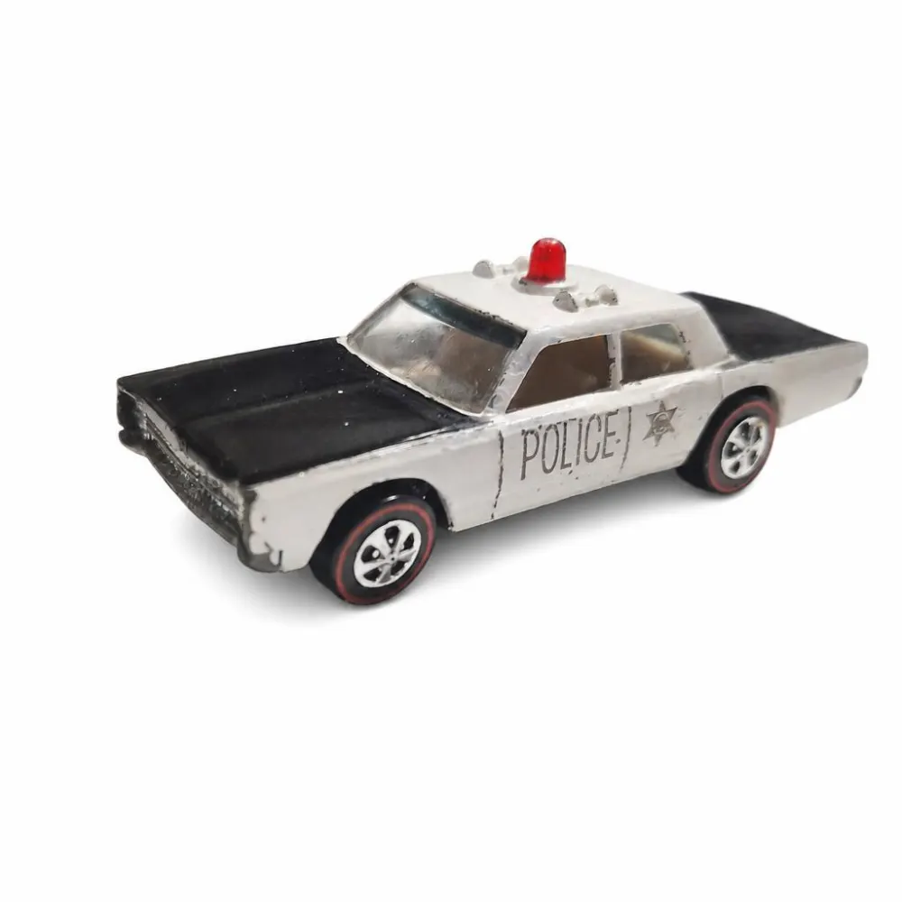 Custom Police Cruiser — 6269 — Black & White (Clear Red Dome)