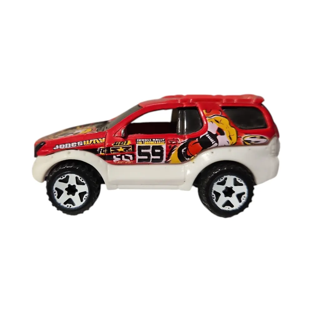 Isuzu VehiCROSS — B3595 — Red & White — imagem 2